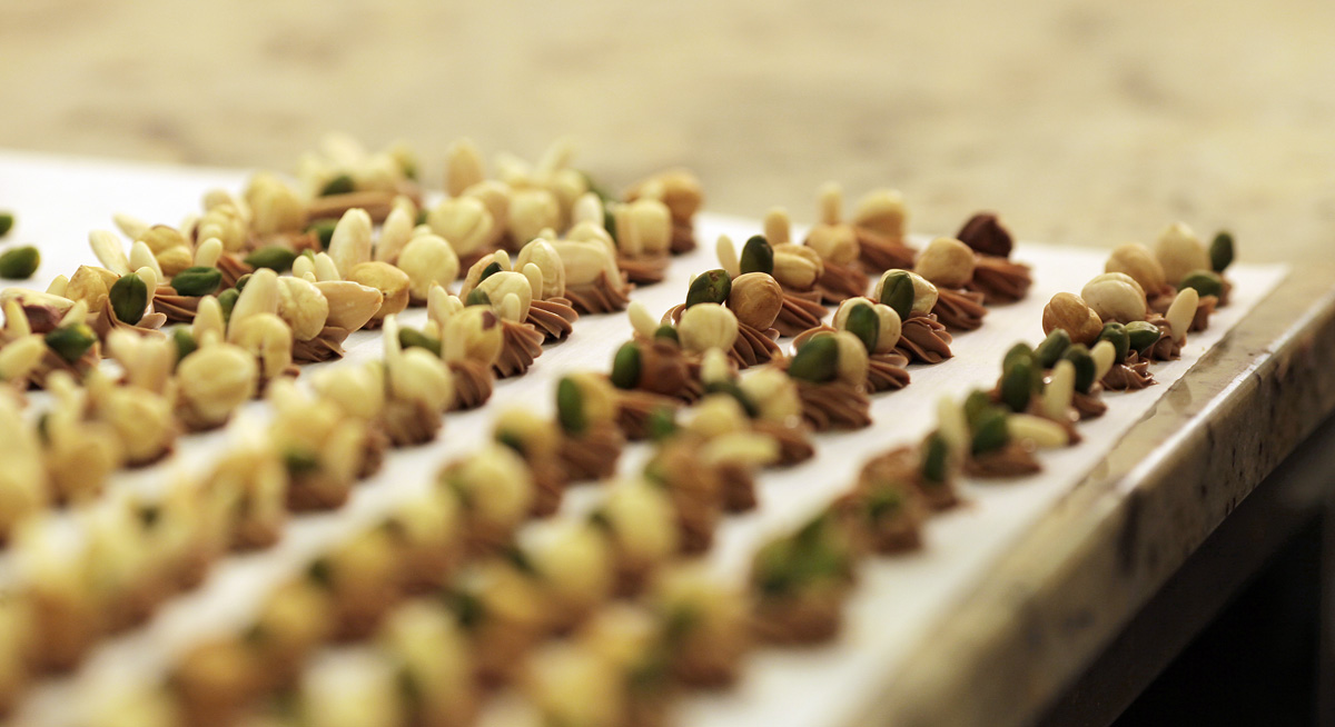 Étale de pâtisseries chocolatées